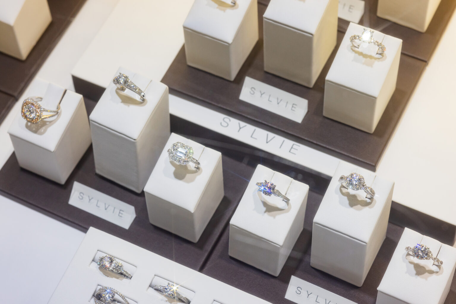 Jewelry Store in Bucks County, PA – Michael’s Jewelers